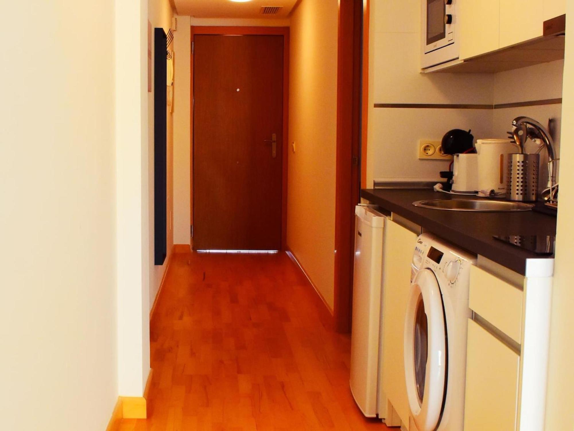 Tranquilo Apartamento Cerca Del Centro Historico Málaga Eksteriør bilde